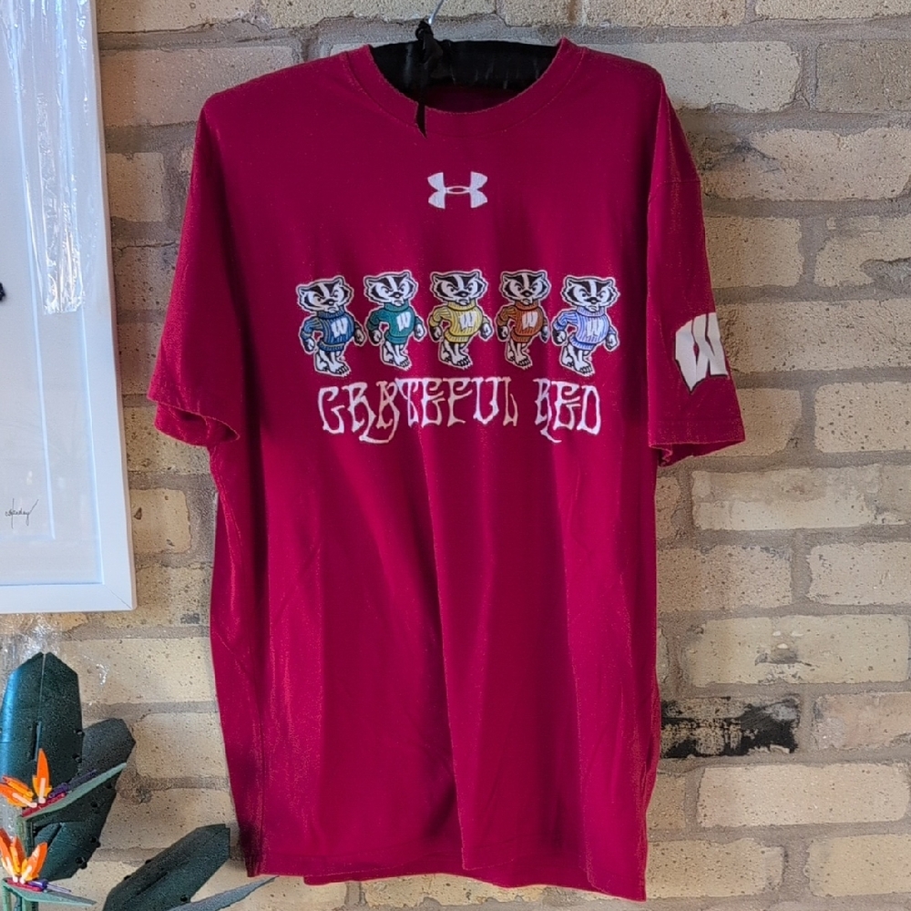 Grateful Red Wisconsin Badgers Dancing Bears T-shirt